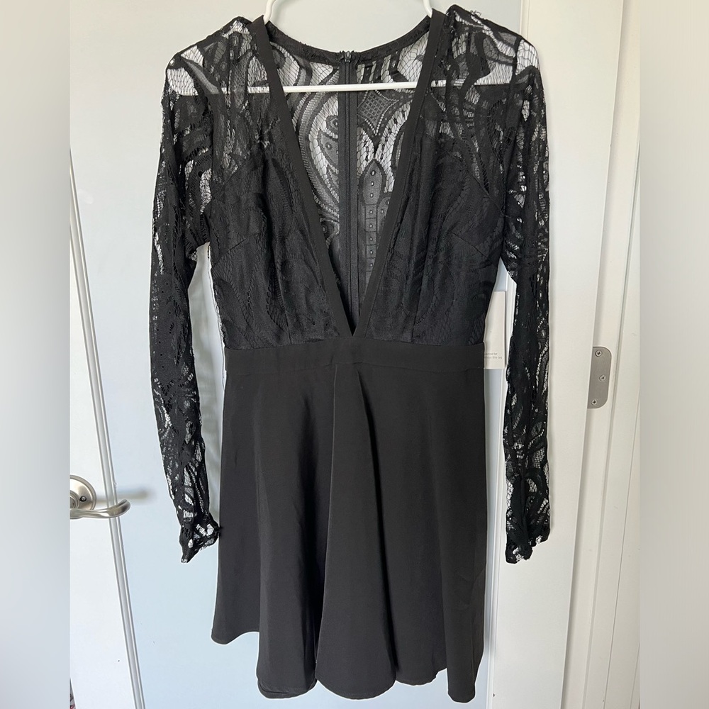 NWT Decorative Mesh Cocktail Dress